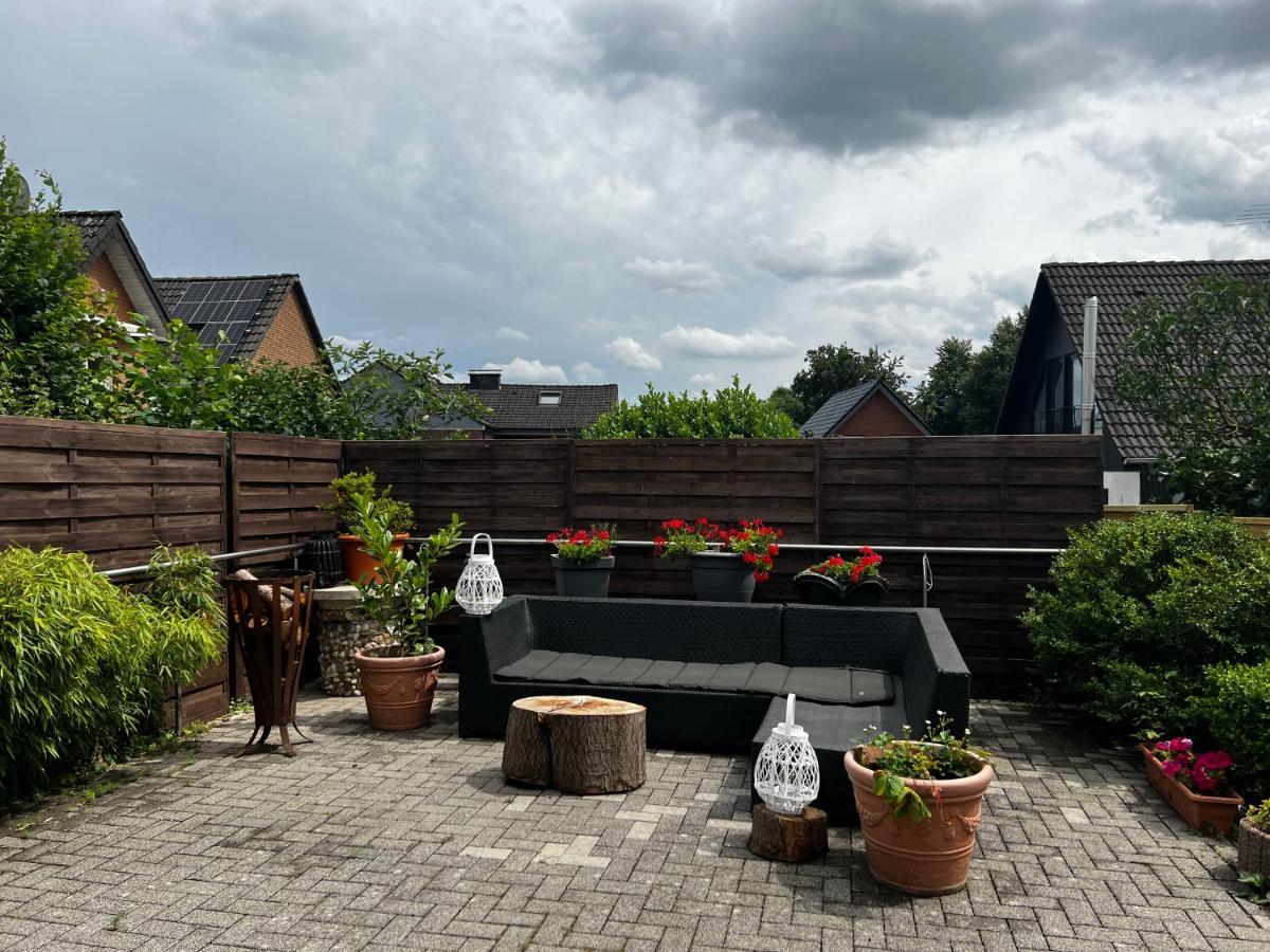 Doppelbett Zimmer Mit Gemeinschaftbad Borgholzhausen Exterior foto