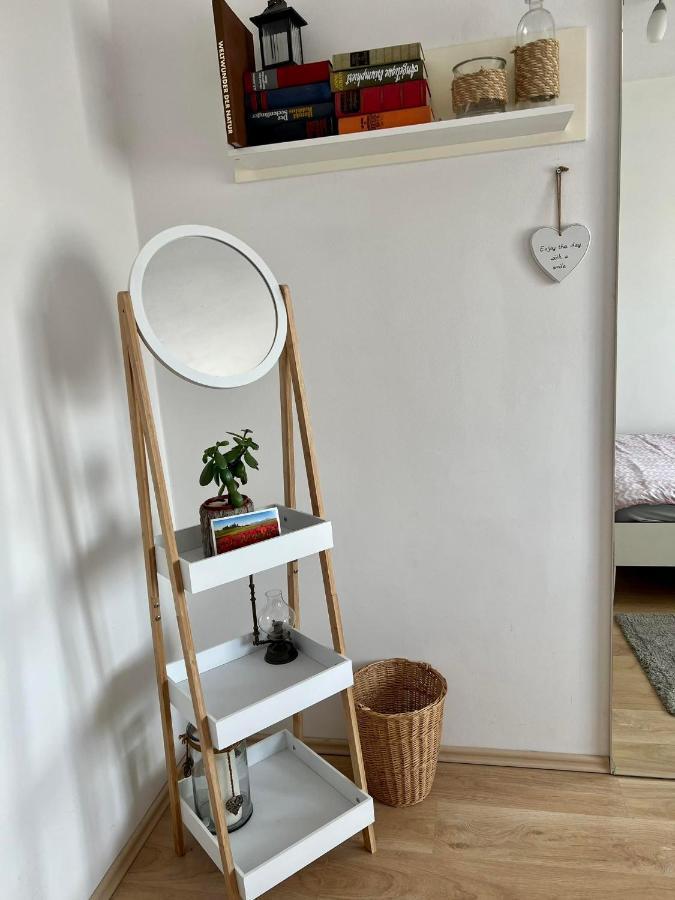 Doppelbett Zimmer Mit Gemeinschaftbad Borgholzhausen Exterior foto